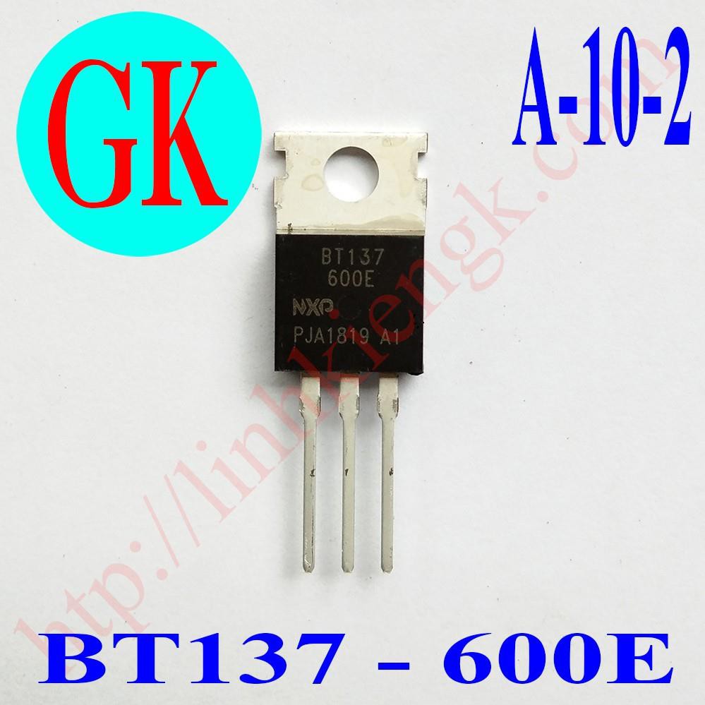 Triac bán dẫn BT137 [B-11]