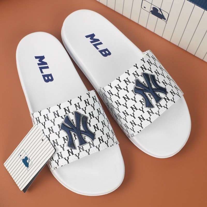 Dép MLB NY Logo Thêu màu Xanh Navy Nam Nữ [ Fullbox + Check hàng khi nhận ]