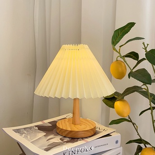 Đèn ngủ chân gỗ phong cách hàn quốc tối giản