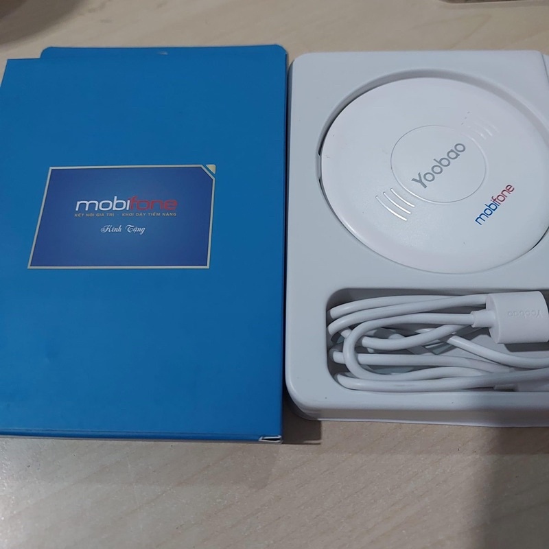 Sạc nhanh không dây Yoobao D1 Mobi