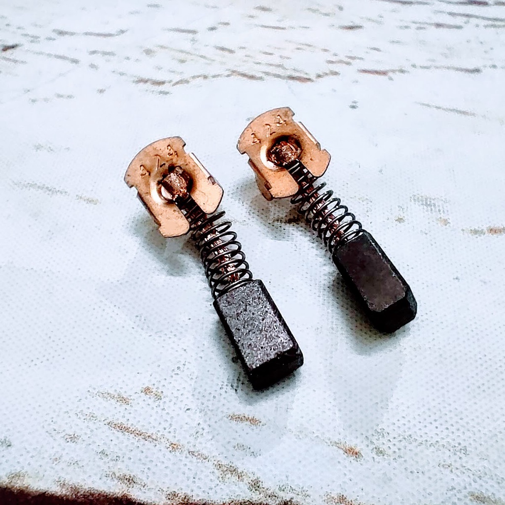 SV Chổi than máy khoan pin makita CB424