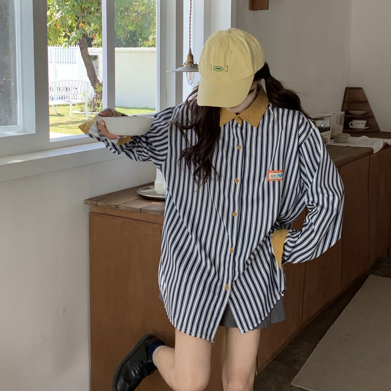 Áo Sơ Mi Tay Dài Dáng Rộng Kẻ Sọc Dọc Trẻ Trung Phong Cách Hàn Quốc Cho Bạn Gái