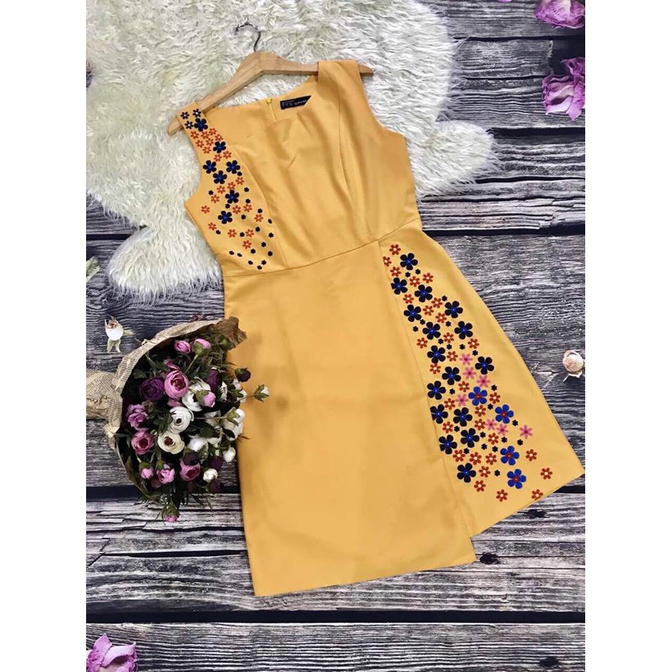 ĐẦM LỆCH CỔ THÊU HAI BÊN Size M L XL XXL Giá: 230k