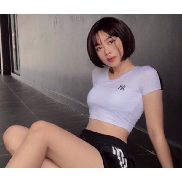 Áo Croptop Có Tay 2 Sọc Tập Gym Nữ Siêu Xinh