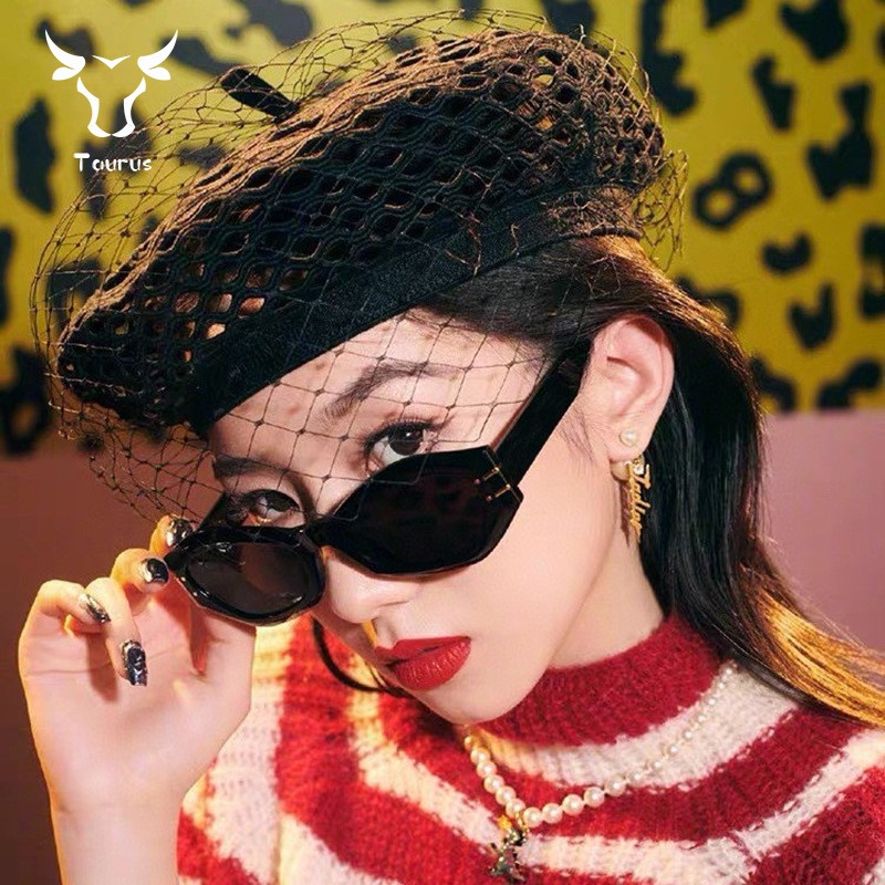 Kính râm hợp thời trang hip-hop Âu Mỹ, kính râm nữ cá tính bất thường, kính râm chống nắng gọng nhỏ cổ điển