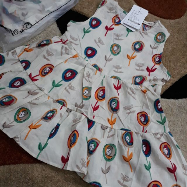 Đầm bé gái