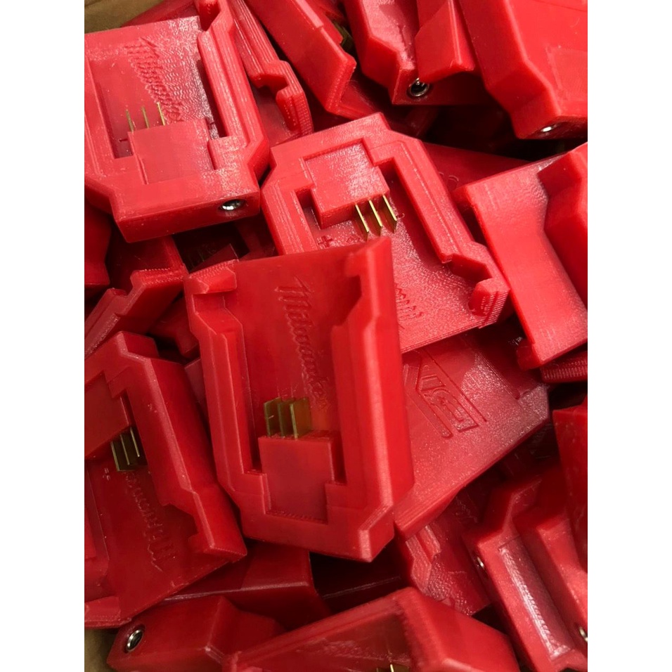 Dock sạc Milwaukee 18v Adapter thay thế sạc Zin, nhựa in siêu cứng. BN.