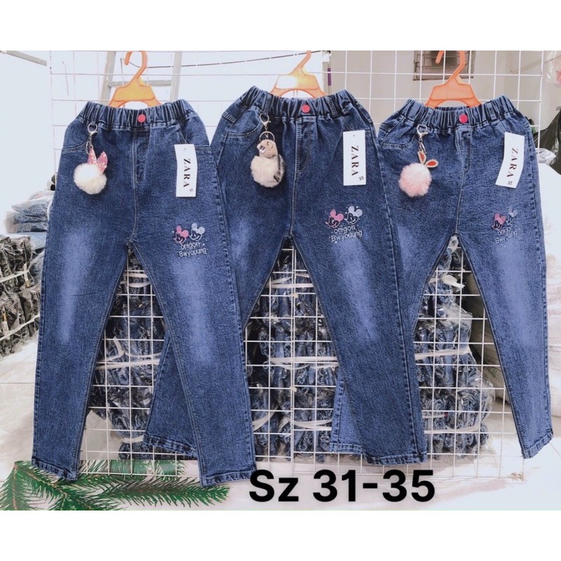 Quần bò nhỡ đại bé gái