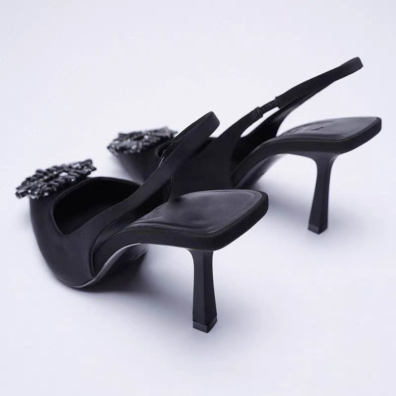 Guốc Zara đính đá sẵn 39