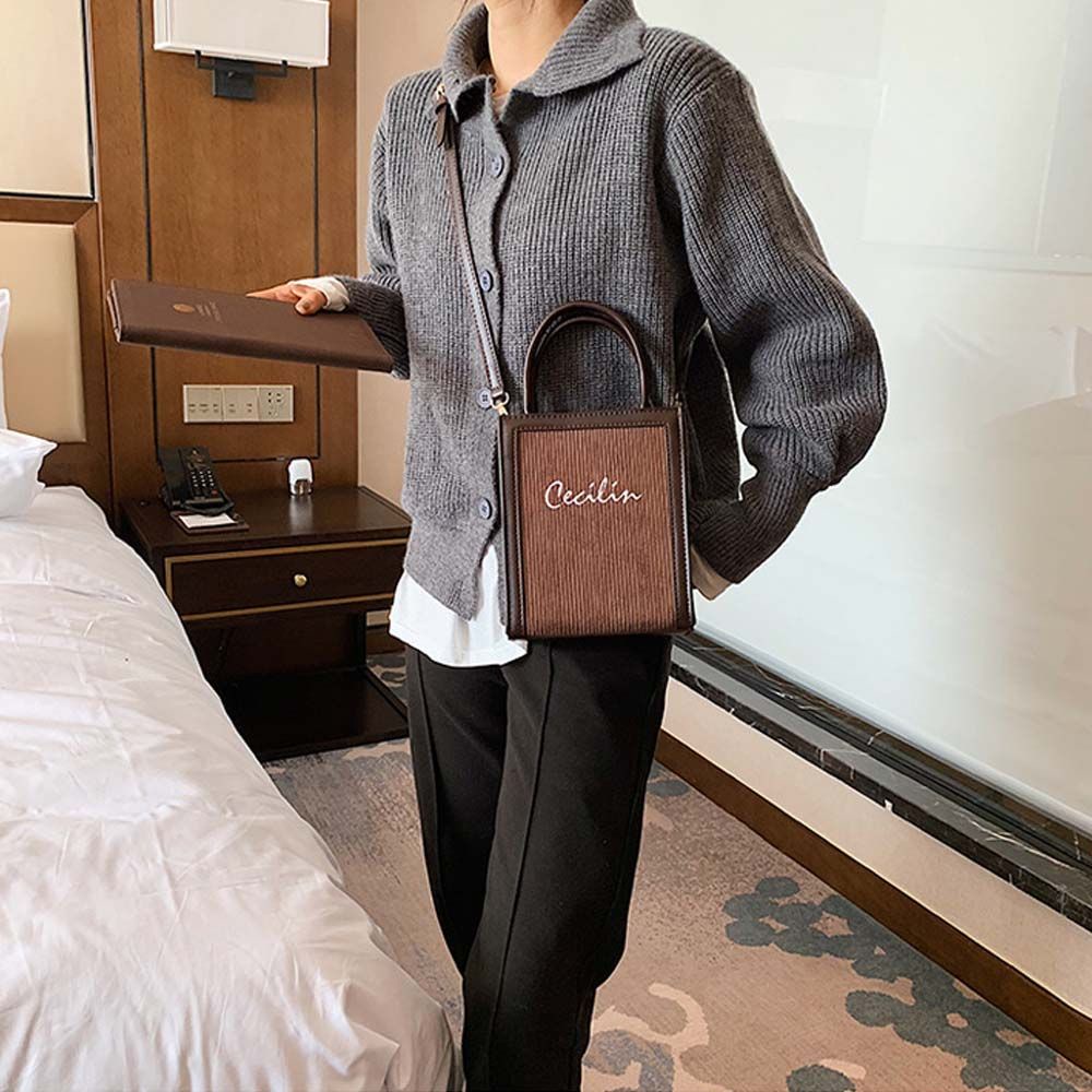 Túi đeo vai bằng vải nhung thêu chữ thời trang sang trọng cho nữ