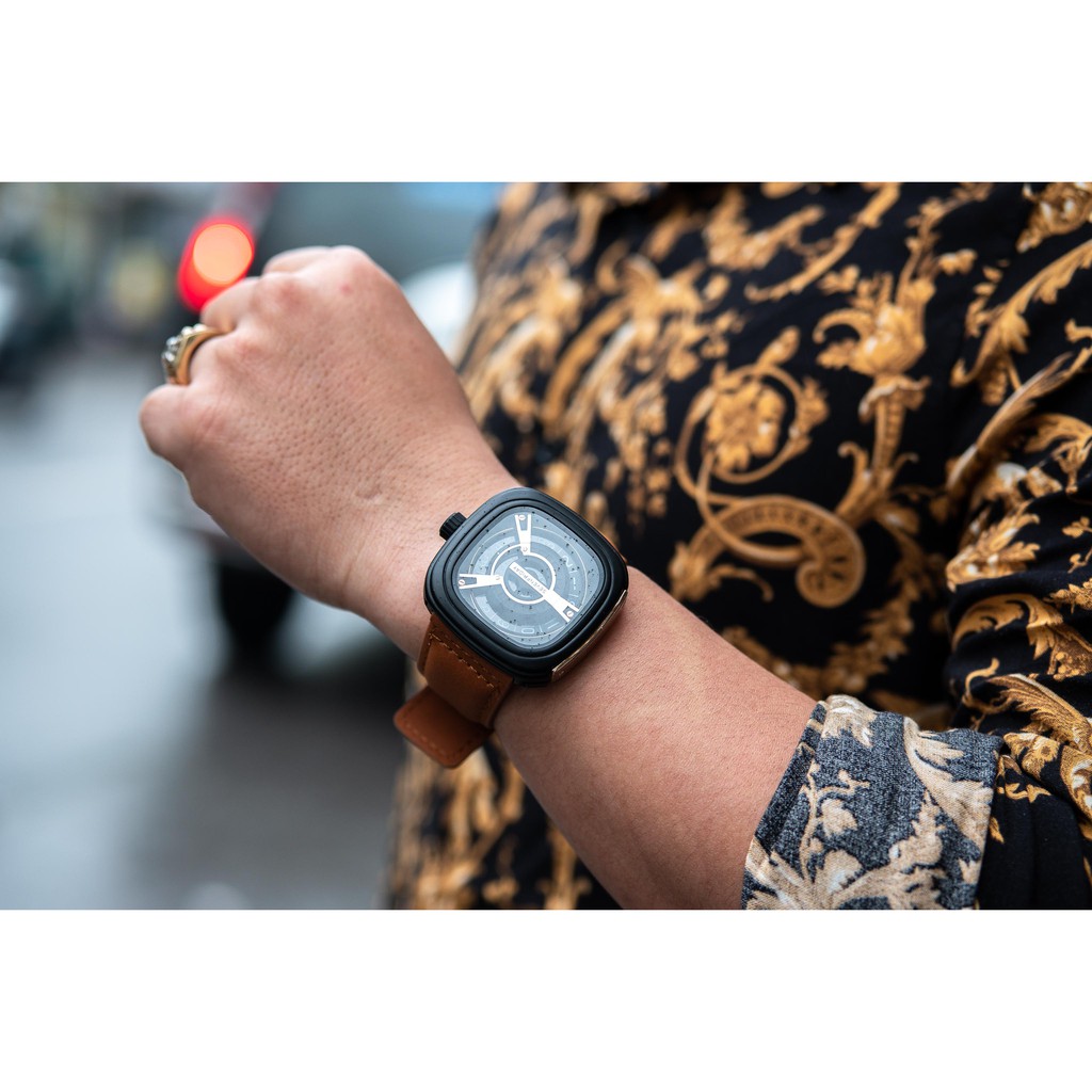 Đồng hồ Nam SEVEN FRIDAY dây da, máy Nhật, bảo hành 24 tháng