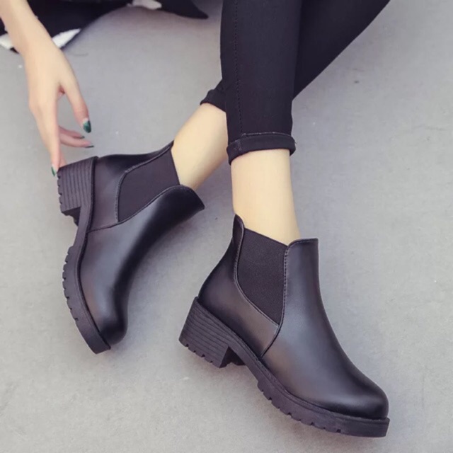 Boot chelsea form basic cực đẹp