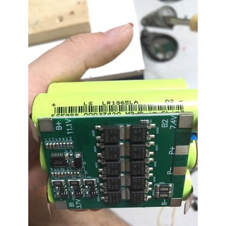 Pin National 12v