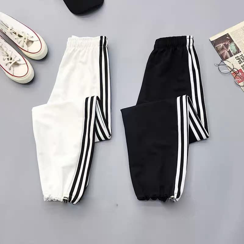 Quần jogger nữ thể thao 3 sọc cá tính rộng đẹp suông bigsize chất da cá VAVASA QJ11