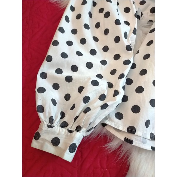 Áo nữ hàng hiệu