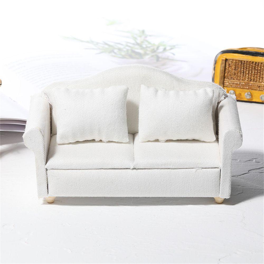 Mô Hình Ghế Sofa Gỗ Mini Tỉ Lệ 1: 12 Dùng Để Trang Trí Nhà Búp Bê