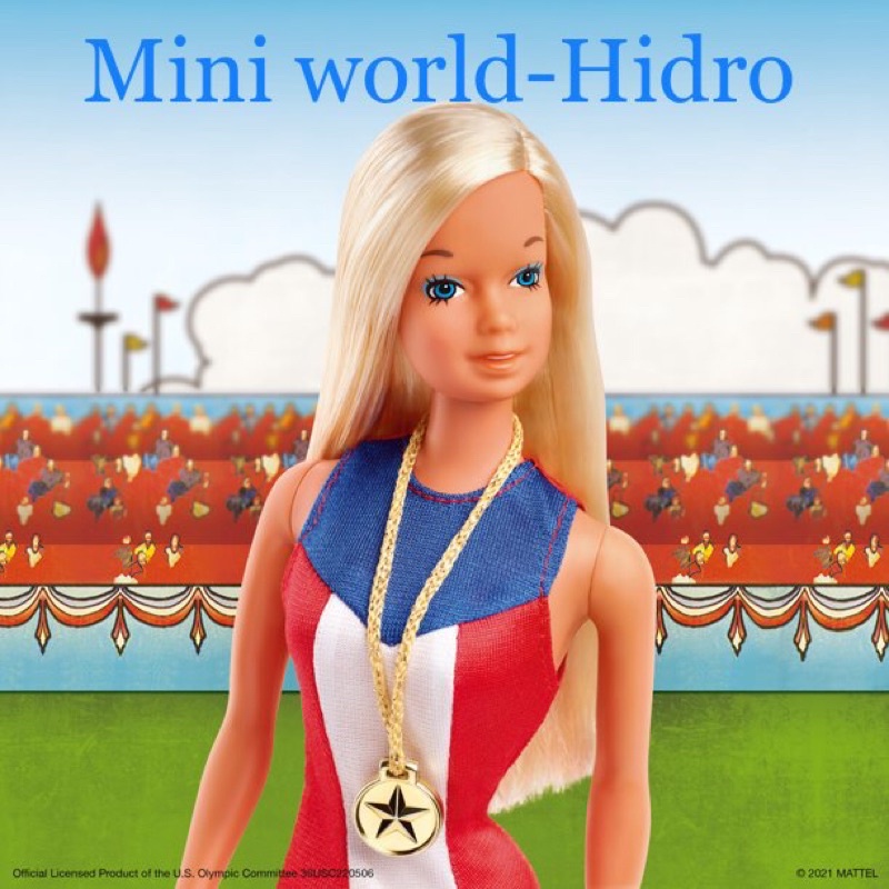 Búp bê cổ điển Vintage Barbie 1975 Gold Medal Doll Reproduction with Doll Stand And Certificate Of Authenticity