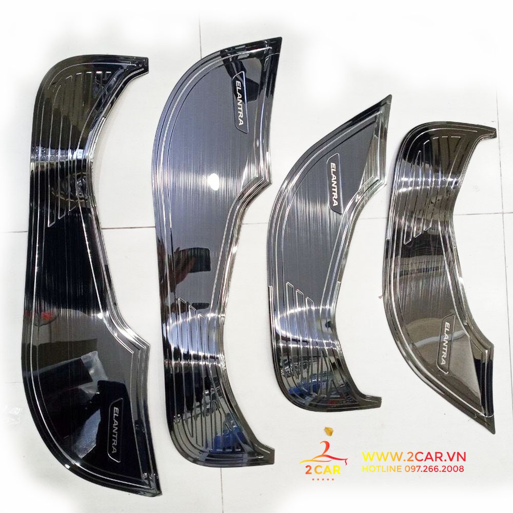 Ốp Tapli Cánh, Ốp màng loa Cửa Xe Hyundai Elantra 2016 - 2019 - 2020 , Hàng TiTan Cao Cấp
