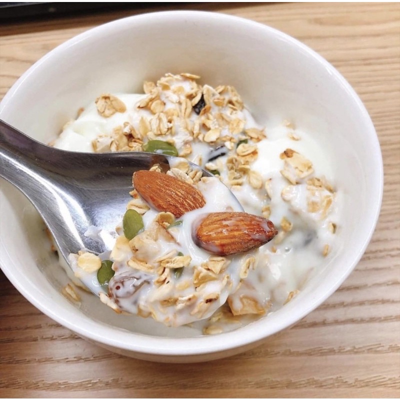 Ngũ Cốc Ăn Kiêng - Yến Mạch Granola Homemade 500g