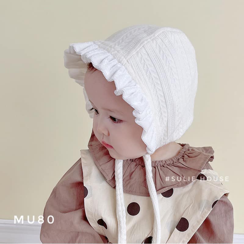 Mũ len buộc dây cô gái Hà Lan - MU80