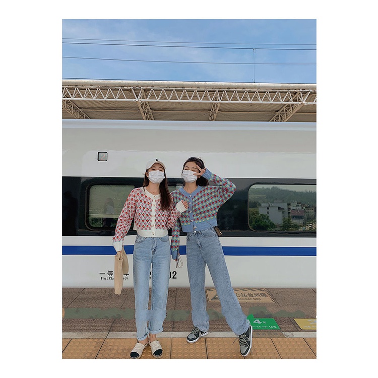 Áo len dáng rộng thời trang mùa thu năm 2021 cho nữ