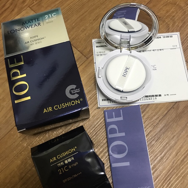 Phấn nước IOPE Longwear Matte