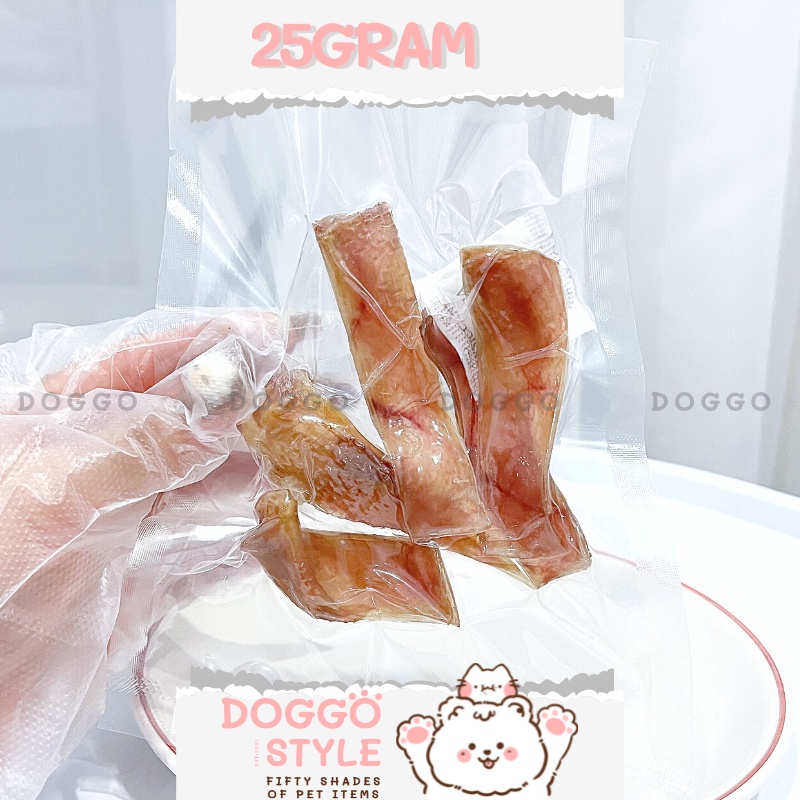 Treat Bánh Thưởng Cho Chó Tai Heo Sấy Khô DOGGOSTYLE Homemade Giúp Sạch Răng Không Chất Bảo Quản 50G