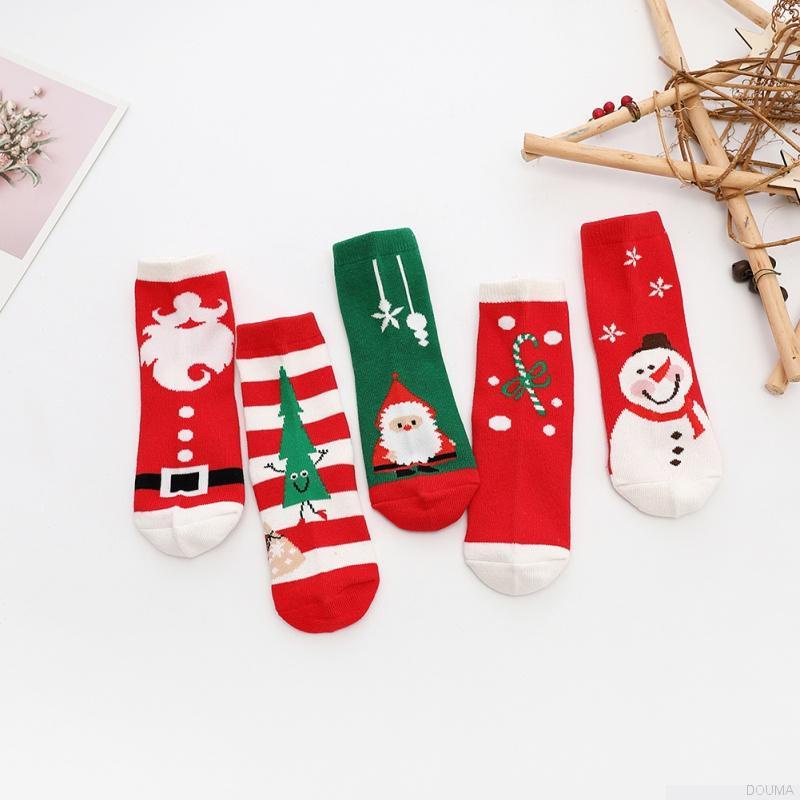 Set 5 đôi vớ họa tiết hoạt hình giáng sinh dễ thương cho bé