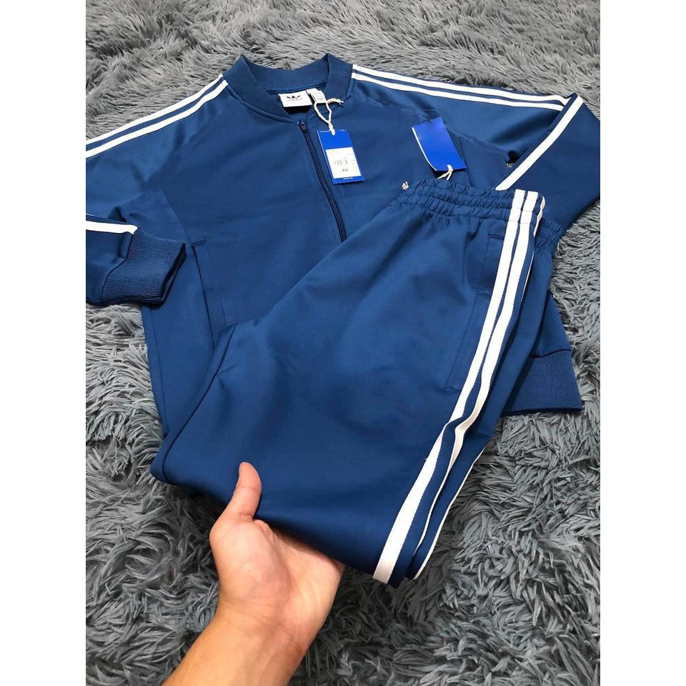 Bộ quần áo thể thao thu đông nam nữ màu xanh dương, set thể thao thu đông nam nữ cao cấp màu xanh dương | BigBuy360 - bigbuy360.vn