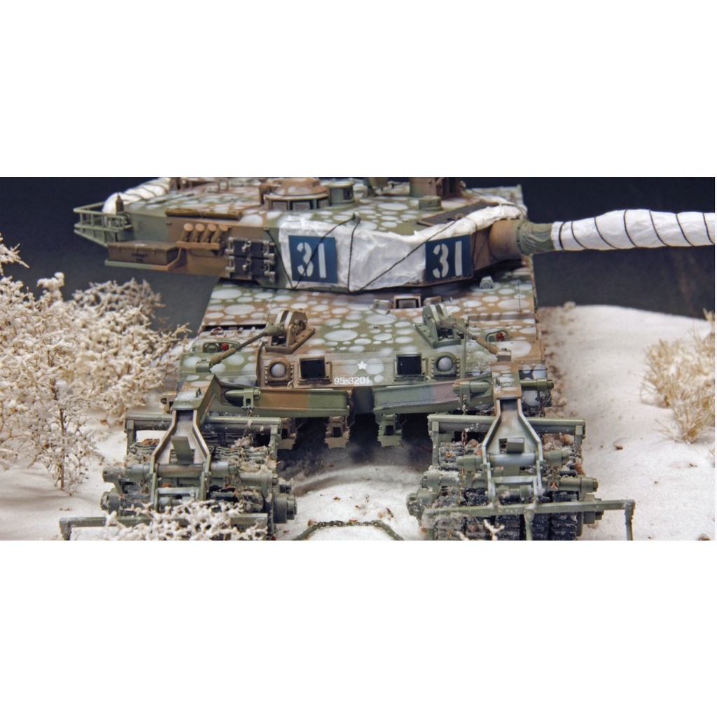 MÔ HÌNH LẮP RÁP XE TĂNG QUÂN SỰ NHẬT B1/35 SCALE JAPAN GROUND SELF DEFENCE FORCE TYPE 90 TANK W/MINE ROLLER 35236 TAMIYA