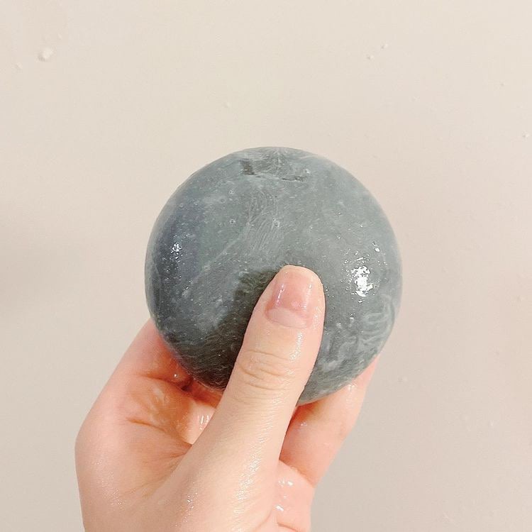 Xà Phòng Tẩy Tế Bào Chết cho Da Mặt Pelican Speeling Soap With AHA and BHA Acids Nhật Bản - 80g