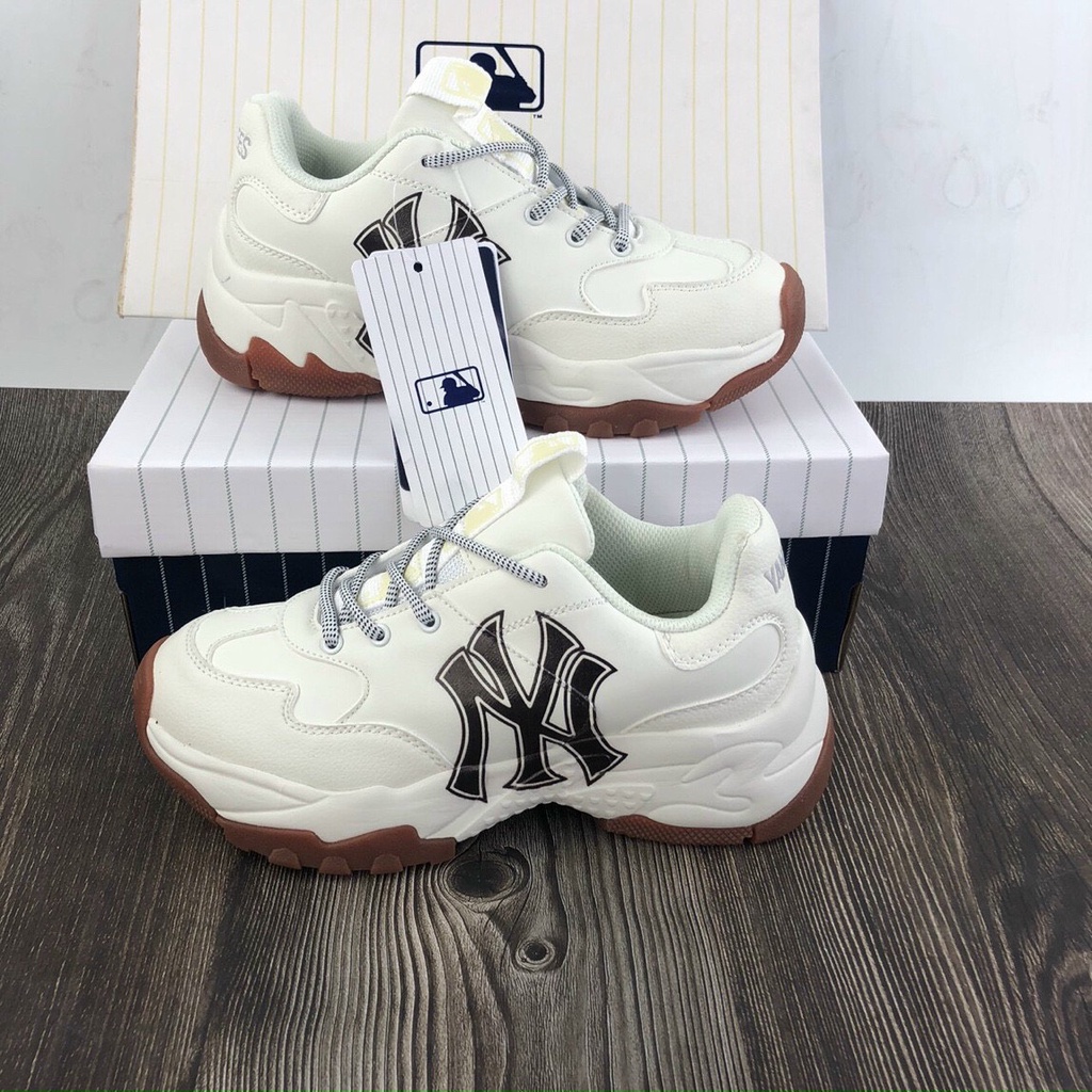 Giày 𝐌𝐋𝐁 Mới Được Ra Mắt Năm 2022 in NY đế tách Full Box Đủ Size nam nữ