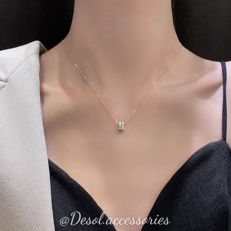 Dây chuyền, vòng cổ Oriana mặt bánh xe đính đá Zircon NL019 Desol.accessories