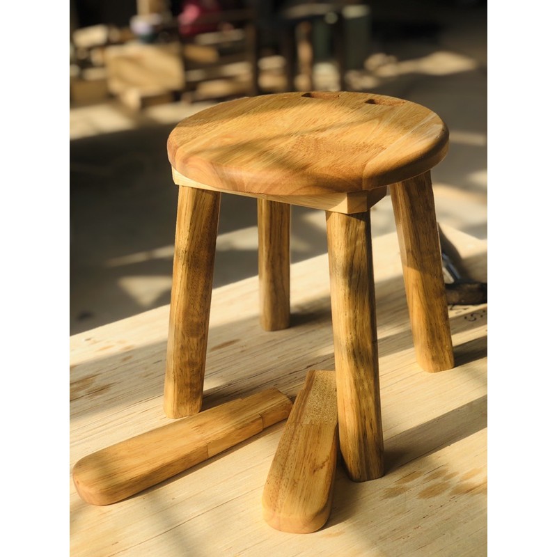 Ghế trẻ em tai thỏ bằng gỗ