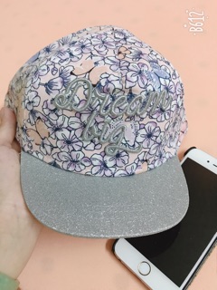 Mũ lưỡi trai Hm NEWWW