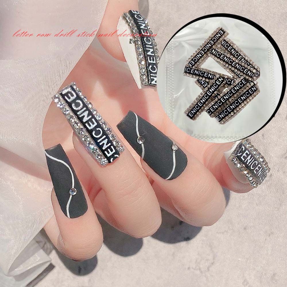 [Hàng mới về] Sticker dán trang trí móng họa tiết chữ nghệ thuật nhiều màu sắc tiện lợi