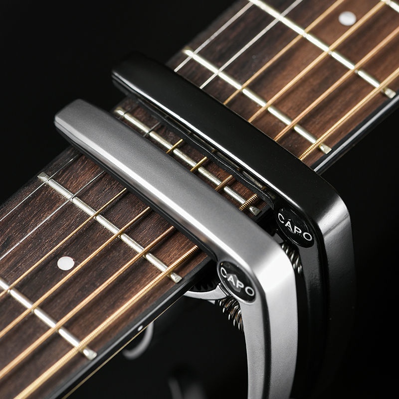 Capo Guitar Acoustic  Gía Rẻ - Kẹp Capo Nâng Tone Guitar , Ukulele Kim Loại Bền Chắc Có Đầu Nhổ Chốt Tiện Lợi