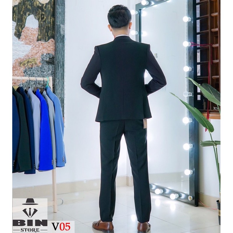 Xả lô vest nam gồm 1 áo và 1 quần màu đen  chất vải đẹp