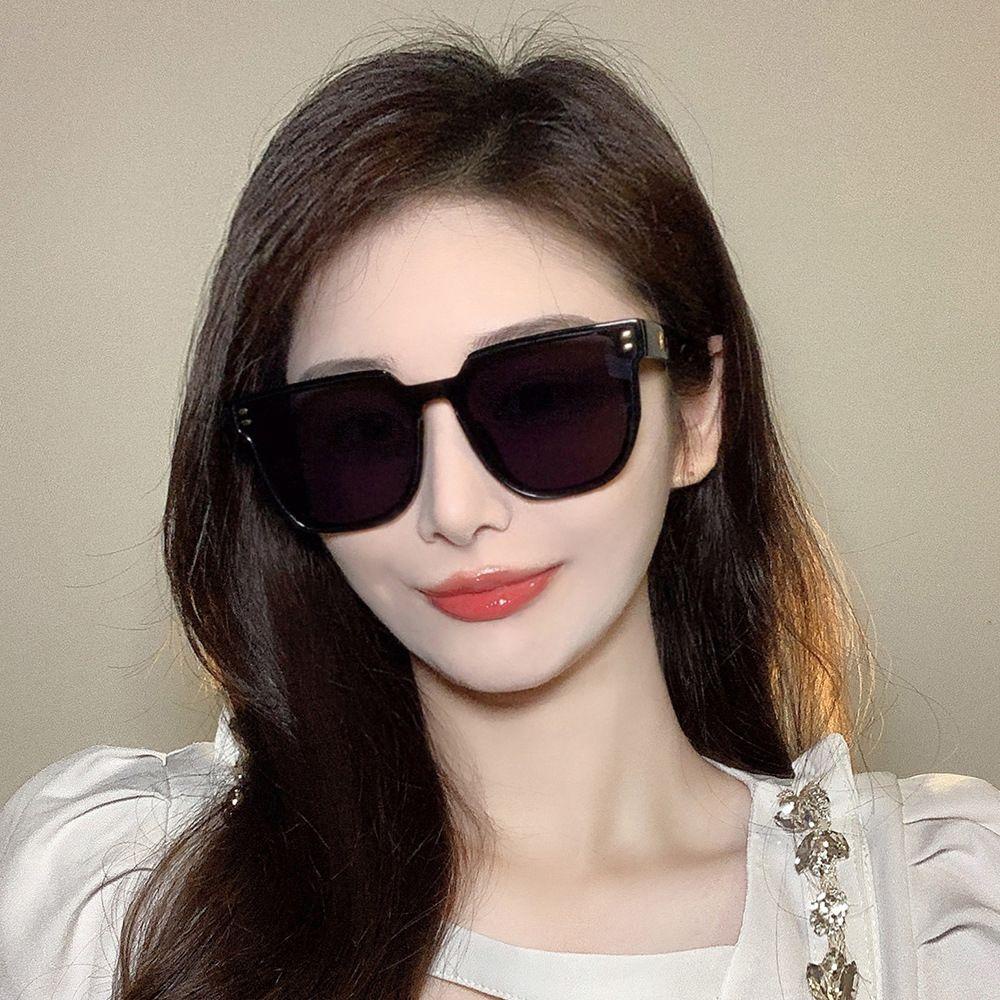 Kính Mát Gọng Vuông Lớn Chống Tia UV Chống Bức Xạ Thời Trang Cho Nam Và Nữ