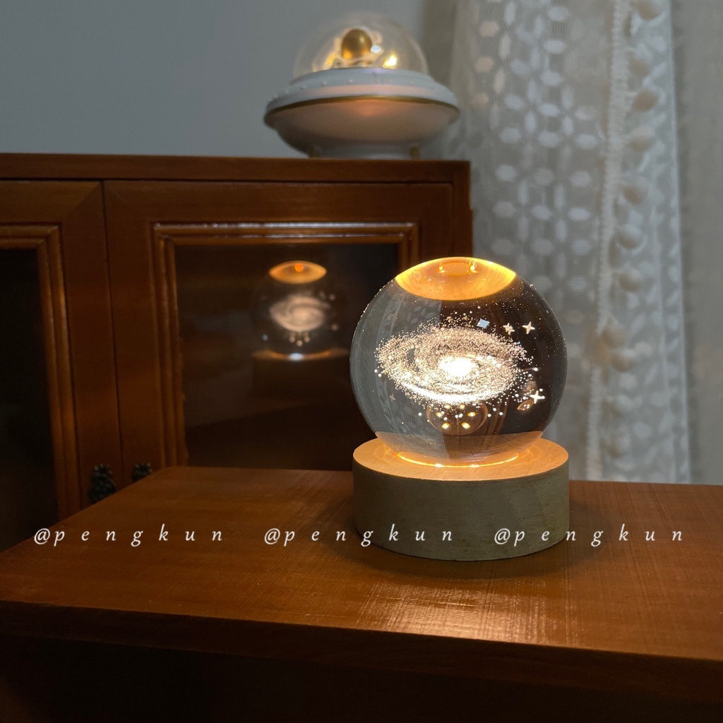 Quả Cầu Pha Lê Hình Thiên Hà/Sư Tử/Hoa Hồng/Cá Voi 3D Phát Sáng Chạy Năng Lượng Mặt Trời