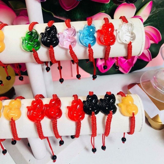 Lắc tay hồ ly tết dây