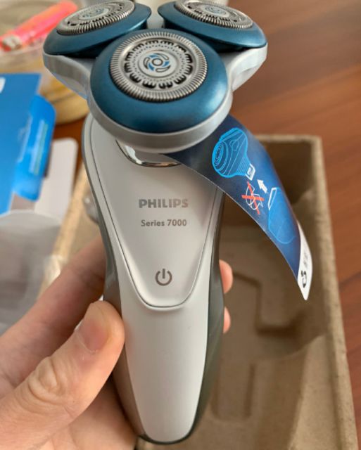 MÁY CẠO RÂU PHILIPS S7530