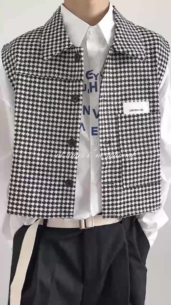 Áo Khoác Sát Nách Kẻ Sọc Caro Trẻ Trung Thời Trang Phong Cách Hàn Quốc Cho NamÁo khoác thời trang thời trang karo ở hàn quốc | BigBuy360 - bigbuy360.vn