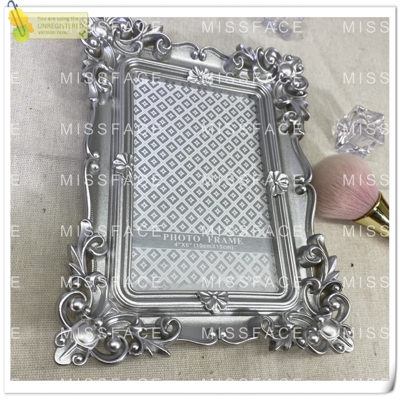 khuôn ảnh viền hoa trưng mẫu cao cấp