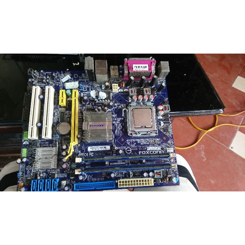 combo main foxconn g31 chíp e5700  2 ram 2g đã qua sử dụng