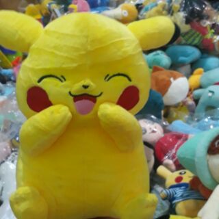 Thú nhồi bông Pikachu