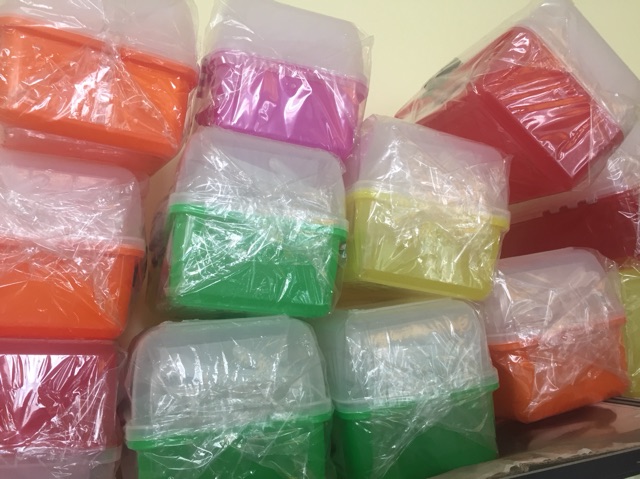 Thùng đựng đồ làm nail và đồ trang điểm