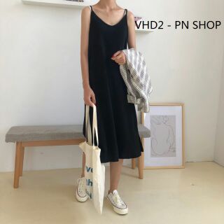 Váy liền hai dây cổ V dáng dài