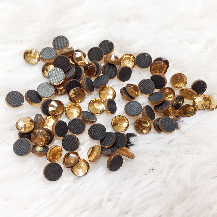 Đá xoàn ủi áo đính trang phục váy dài đầm size 5li hạt hong kong set 10 viên