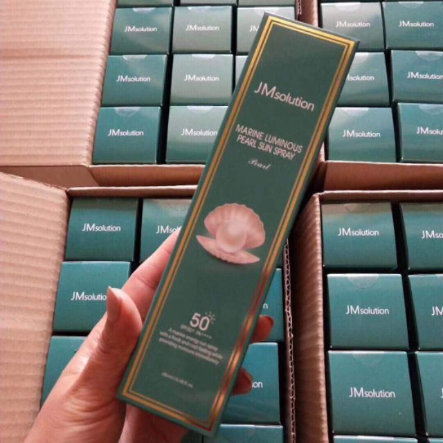 Chai xịt chống nắng JM